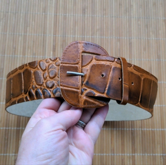 Artisan handmade belt in crocodile alligator reptile style 30"-33" - Picture 1 of 11